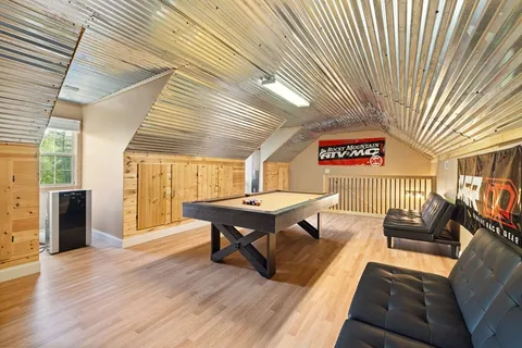 $719,900 | 444 Yellowbird Trail, Blue Ridge, GA 30513