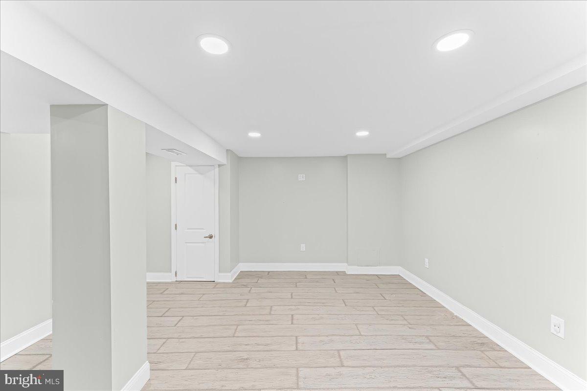 200 Fairview Road Springfield, PA 19064 - Photo 32 of 43 a view of an empty room