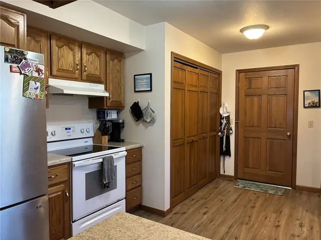 $305,000 | 1108 West Maple Terrace, Savannah, MO 64485