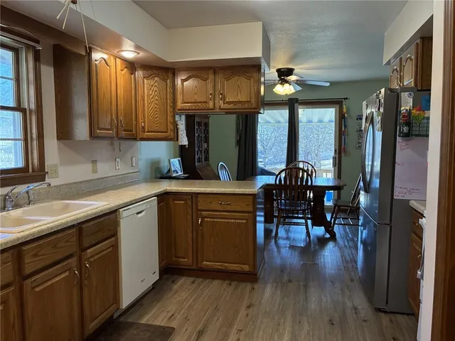 $305,000 | 1108 West Maple Terrace, Savannah, MO 64485