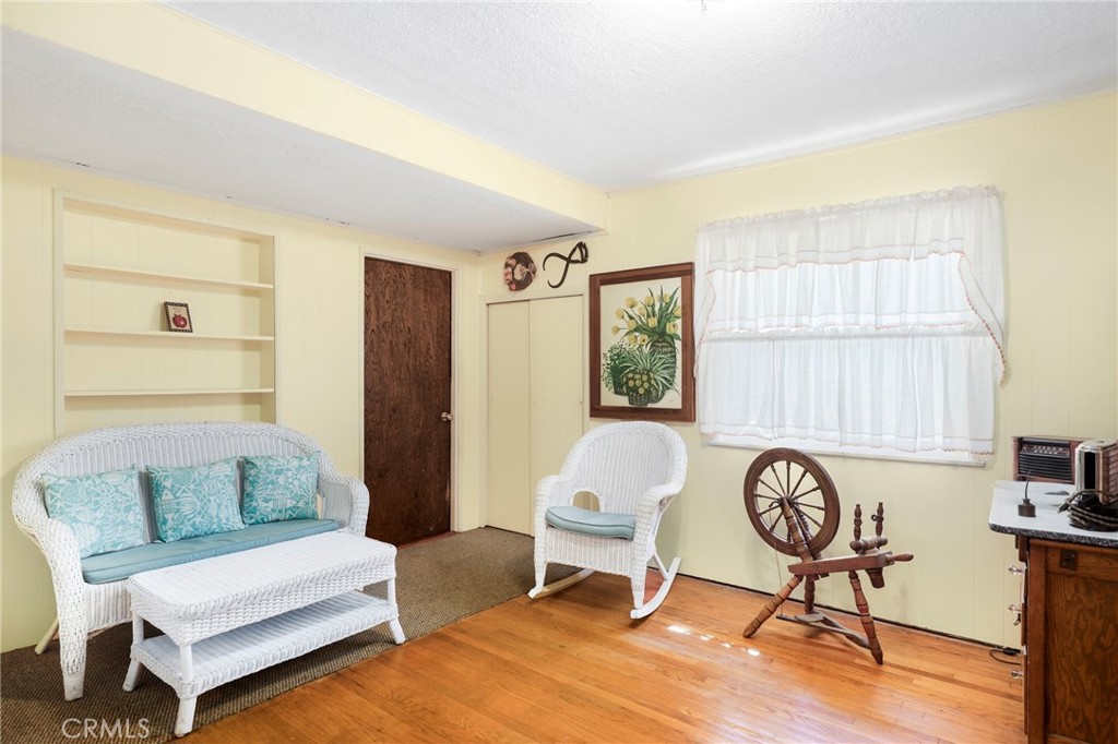 2439 East Paradise Road Anaheim, CA 92806 - Photo 11 of 45 Gallery Image 11