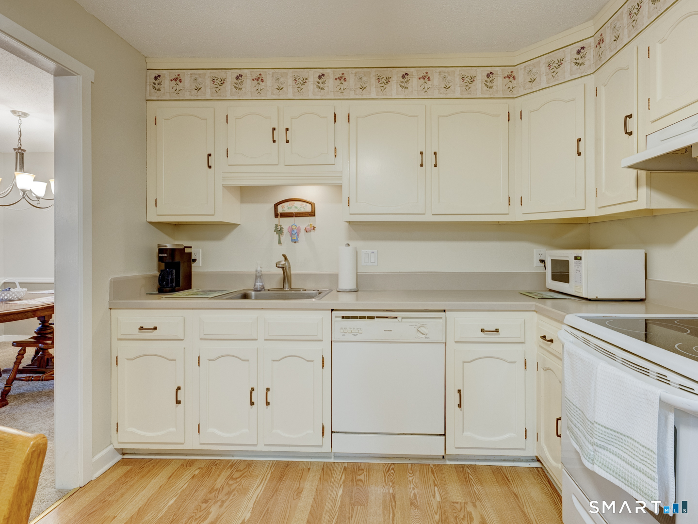 21 Hickory Hill Road, Unit 21 Southington, CT 06489 - Photo 16 of 39