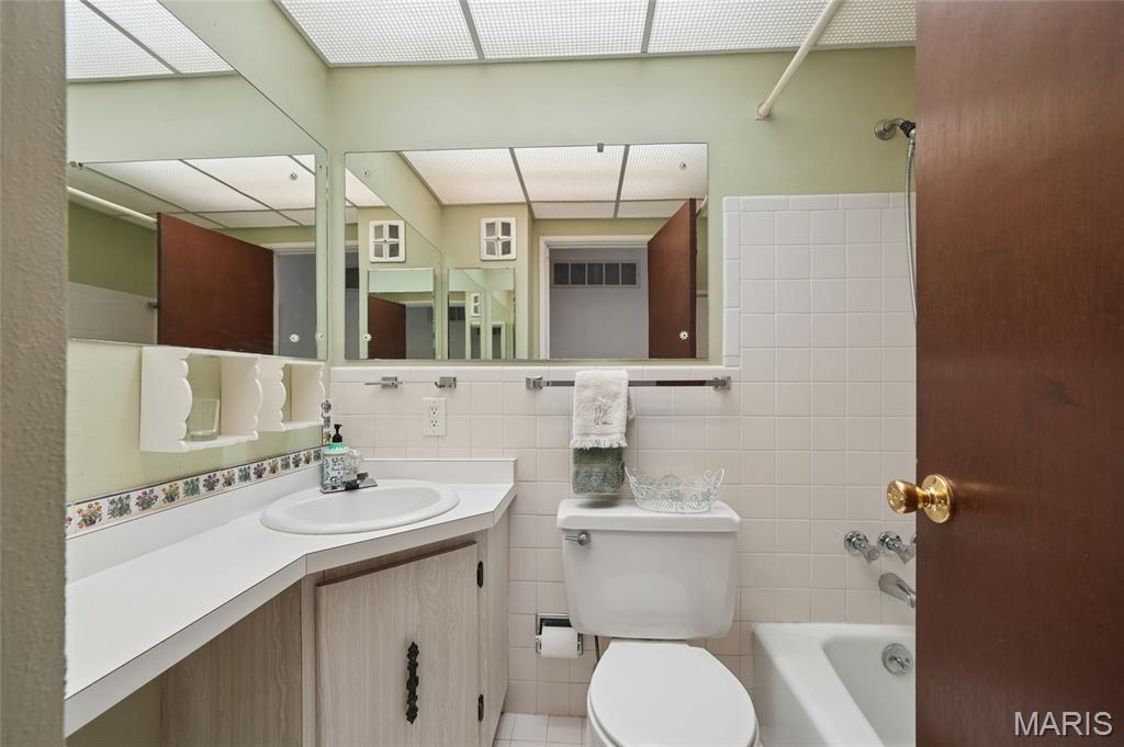 10688 Gravois Road St. Louis, MO 63123 - Photo 20 of 30