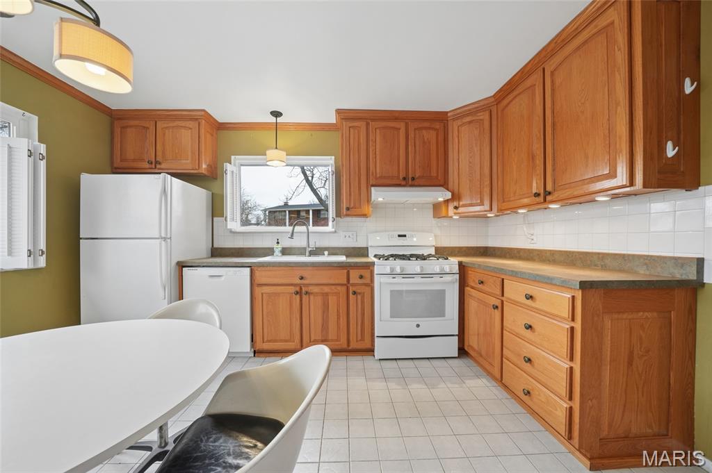 10688 Gravois Road St. Louis, MO 63123 - Photo 8 of 30