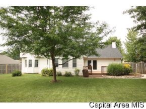 4062 Mill Stone Drive Springfield, IL 62711 - Photo 2 of 12