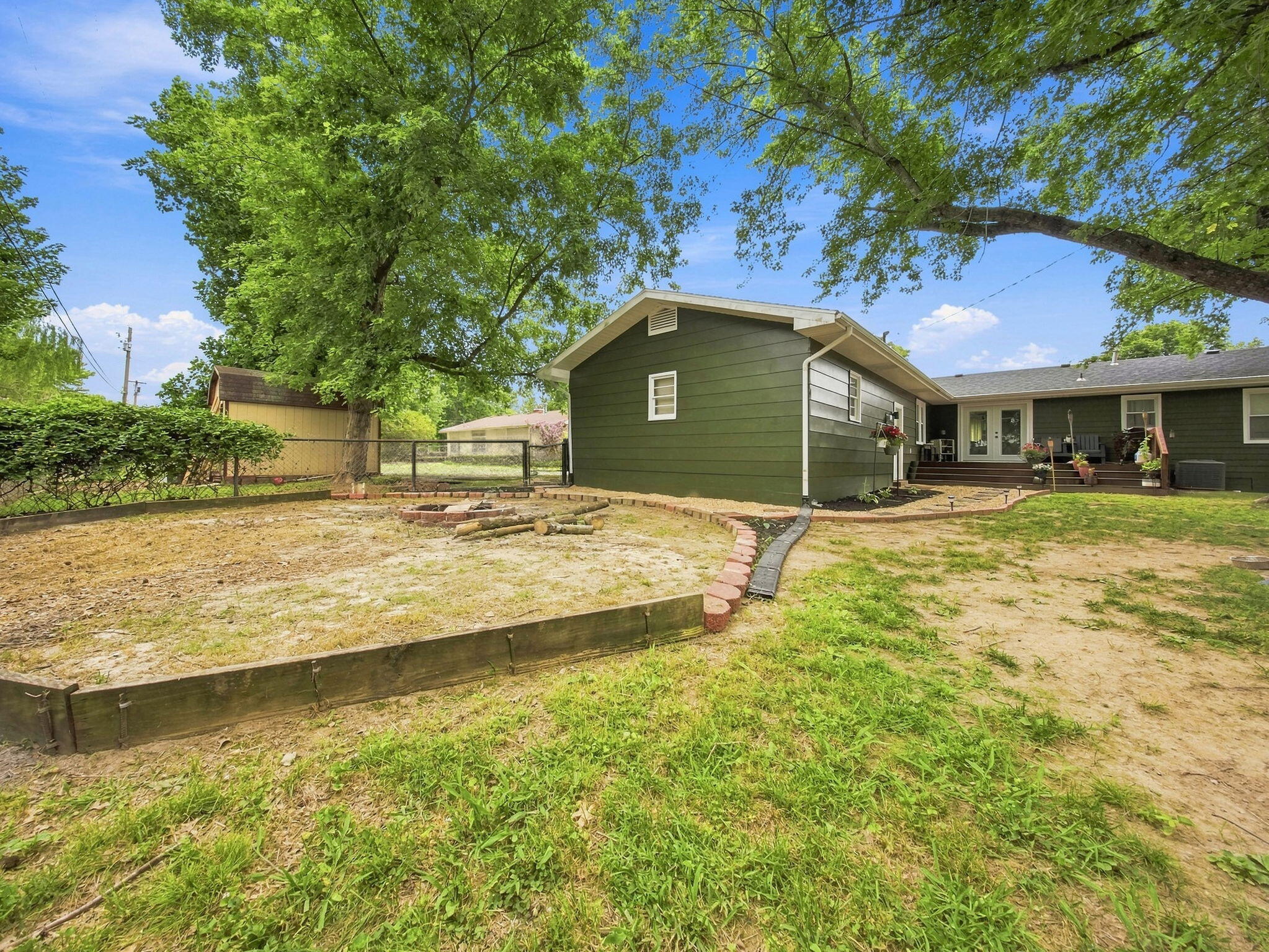 105 East Meadowbrook Road Clever, MO 65631 - Photo 36 of 47 43-web-or-mls-back 3