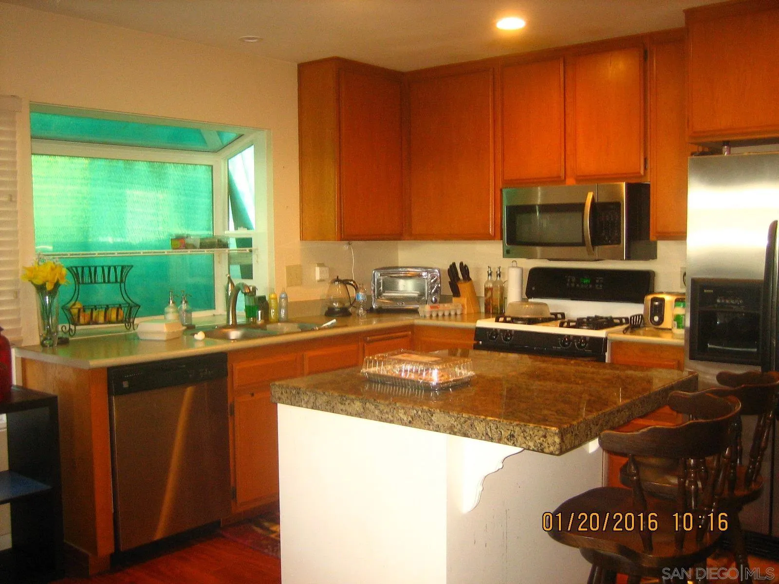 7735 Backer Road San Diego, CA 92126 - Photo 3 of 26