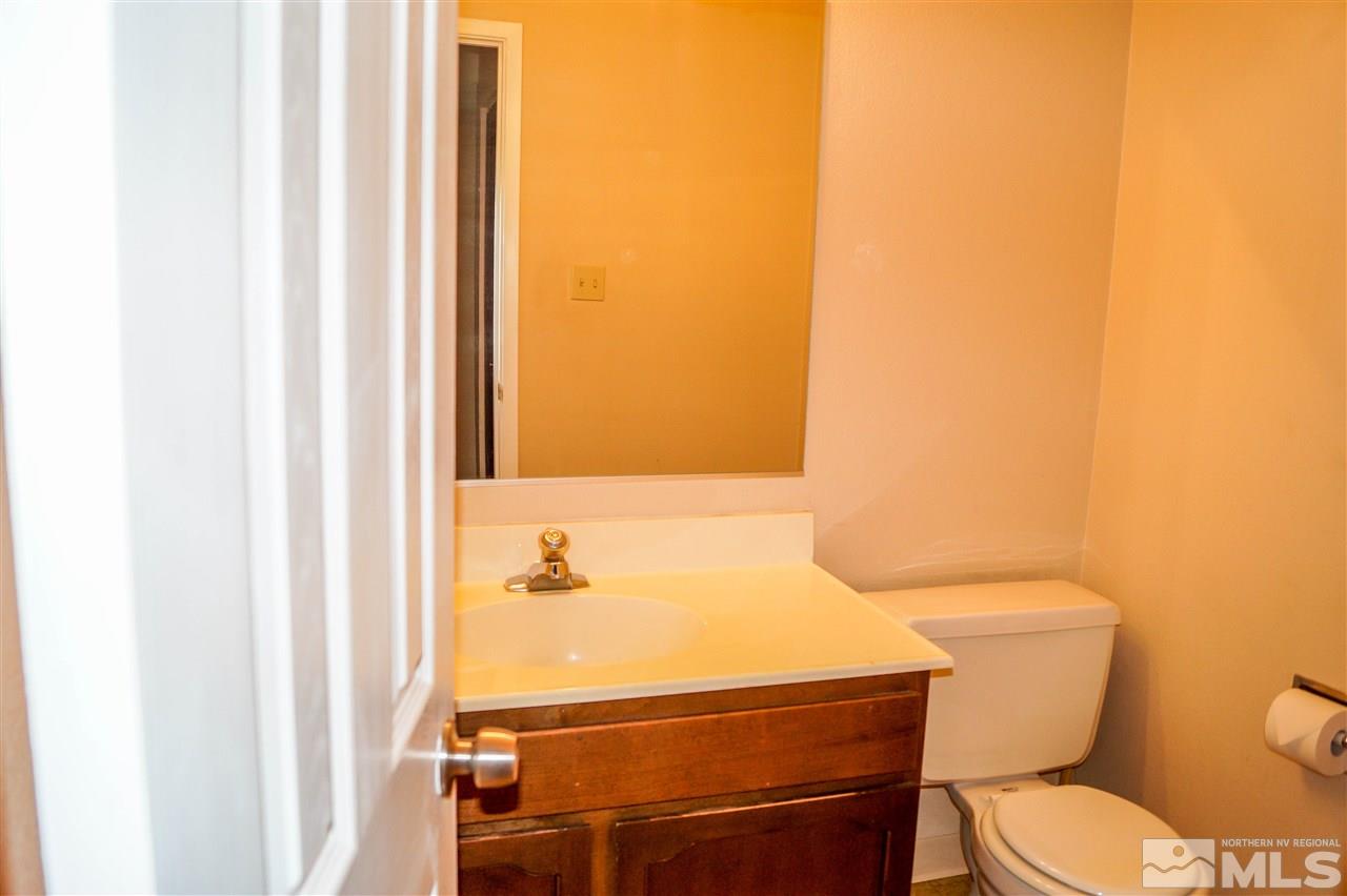7554 Young Circle Reno, NV 89511 - Photo 9 of 17 Photo 9