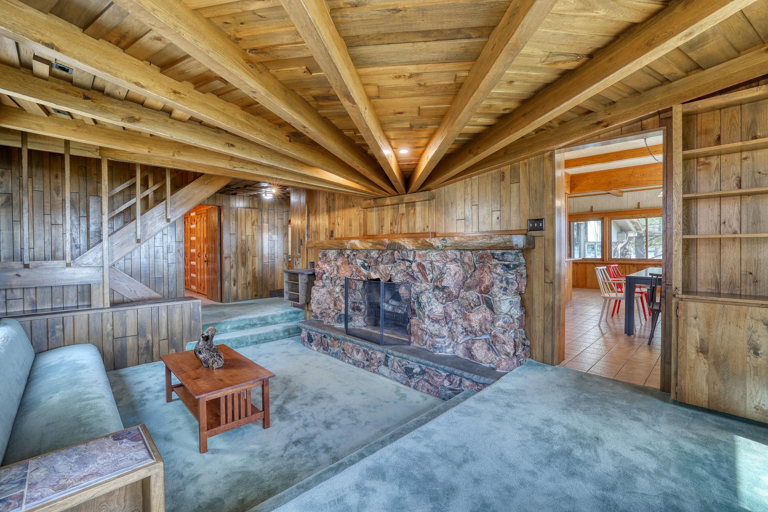 37909 Valley Road Summit, WI 53066 - Photo 14 of 62 Family Room