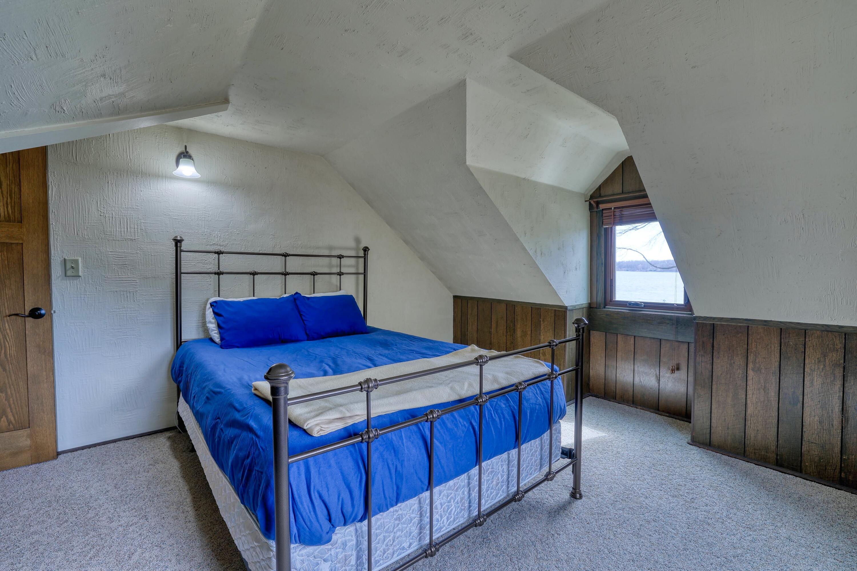 37909 Valley Road Summit, WI 53066 - Photo 24 of 62 "Suite A"