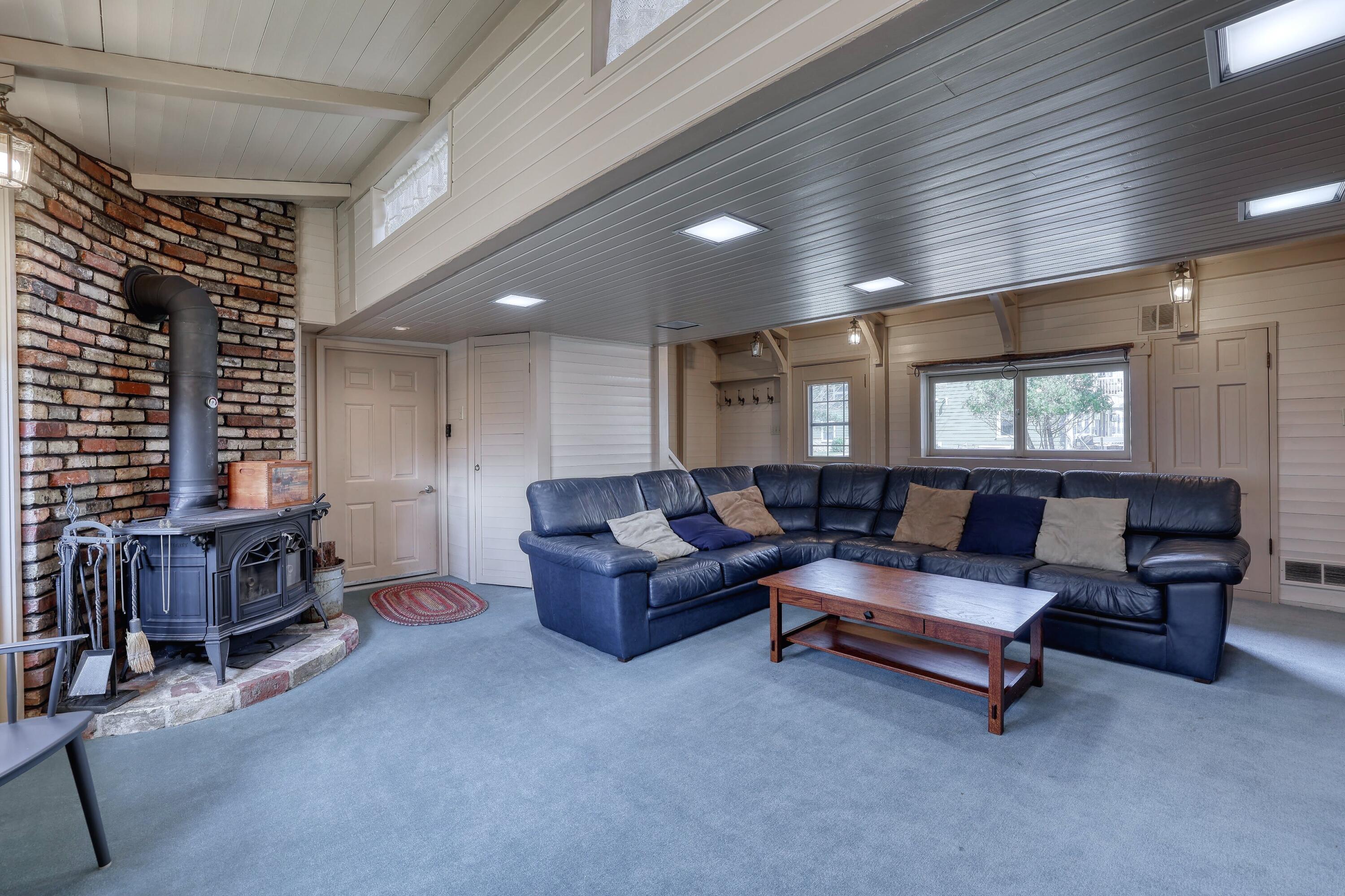 37909 Valley Road Summit, WI 53066 - Photo 37 of 62 Living Room