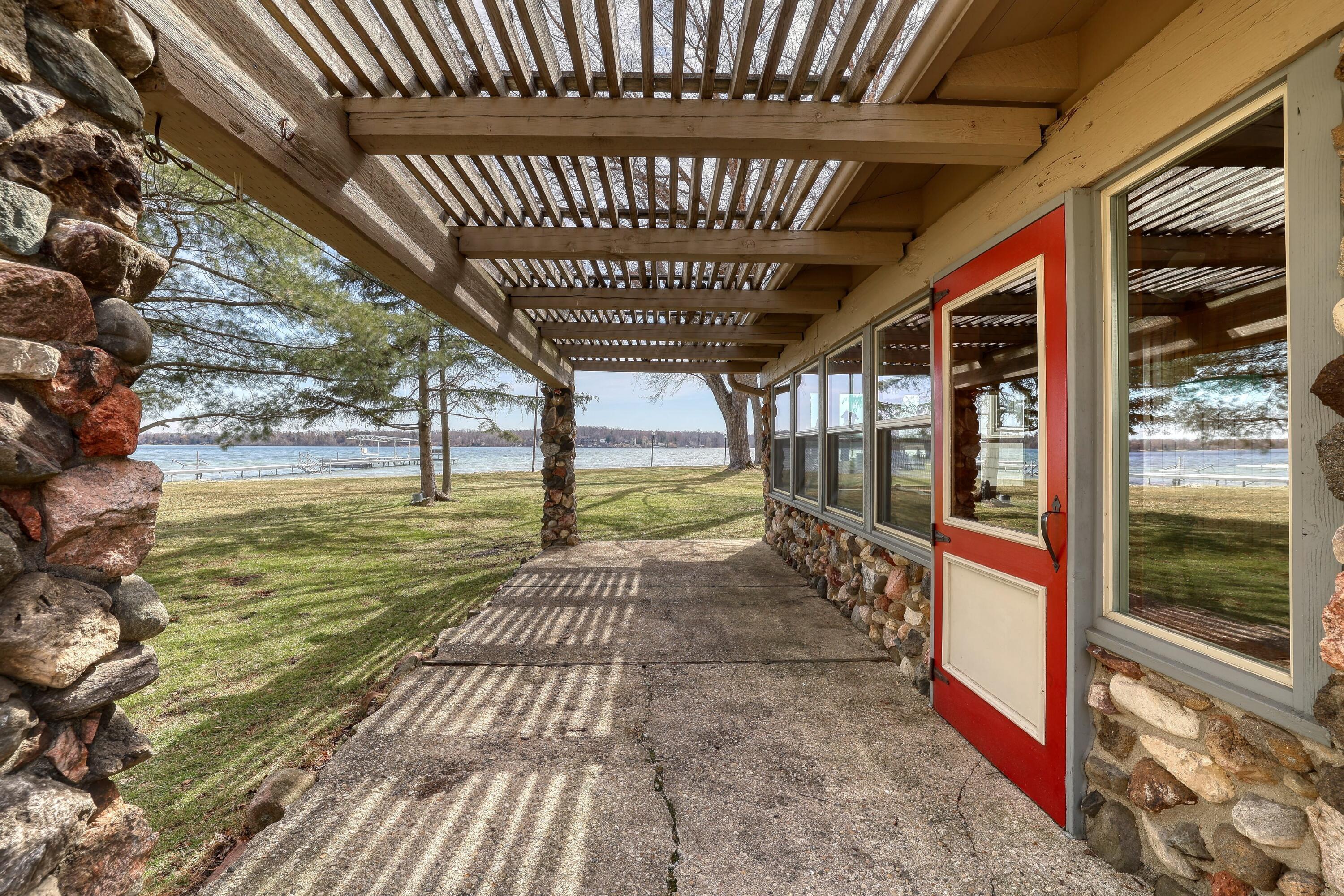 37909 Valley Road Summit, WI 53066 - Photo 40 of 62 Covered Patio