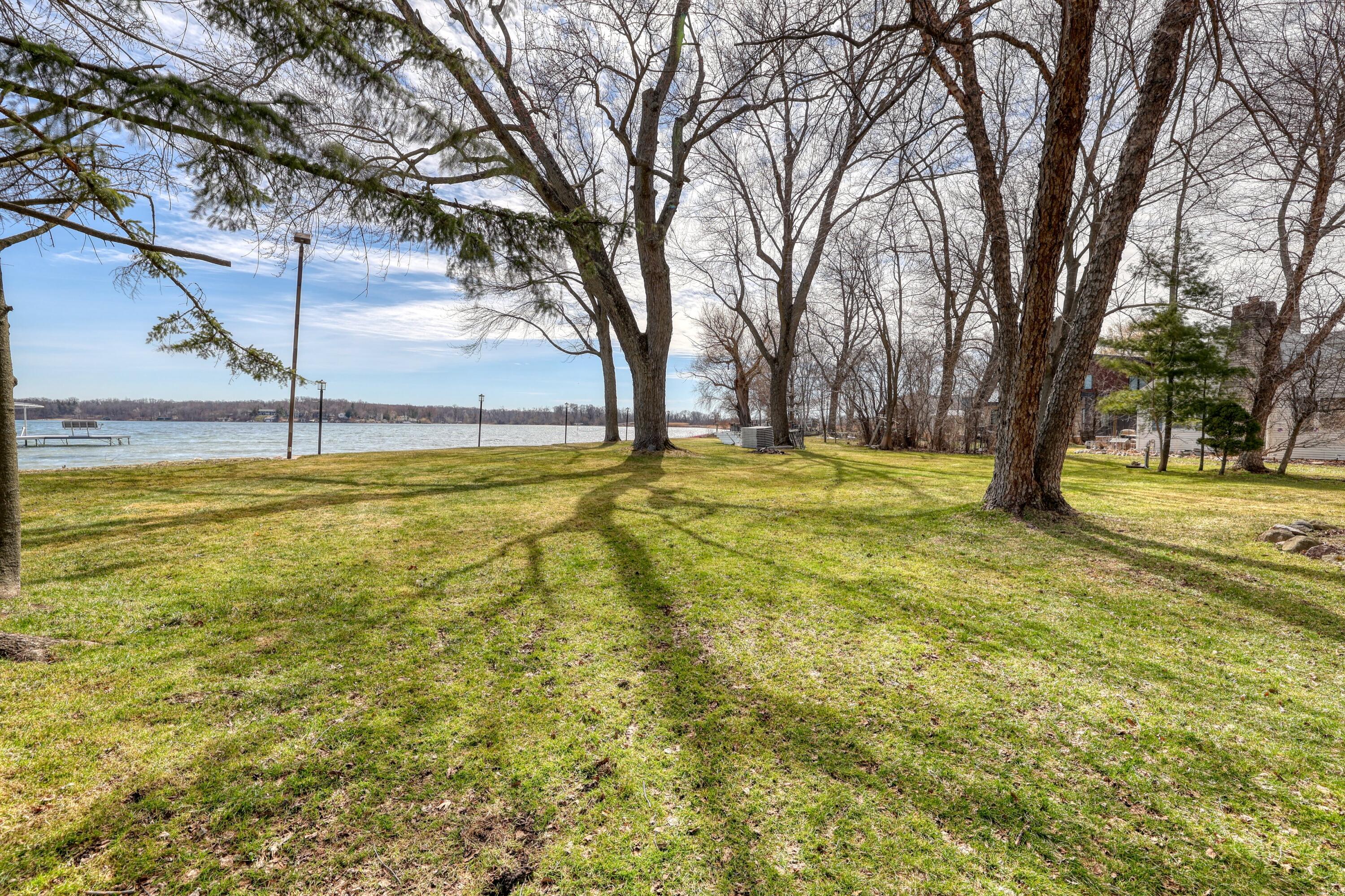 37909 Valley Road Summit, WI 53066 - Photo 41 of 62 Lakeside Yard