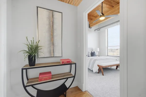 $287,000 | 1610 South Halsted Street, Unit 401, Chicago, IL 60608