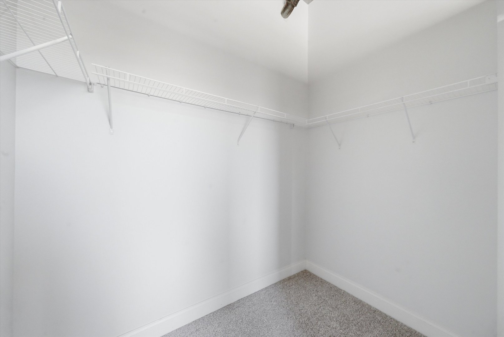 1610 South Halsted Street, Unit 401 Chicago, IL 60608 - Photo 25 of 31 a view of a small space