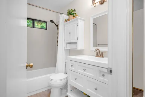 $799,000 | 4 Dickens Terrace, Davis, CA 95616