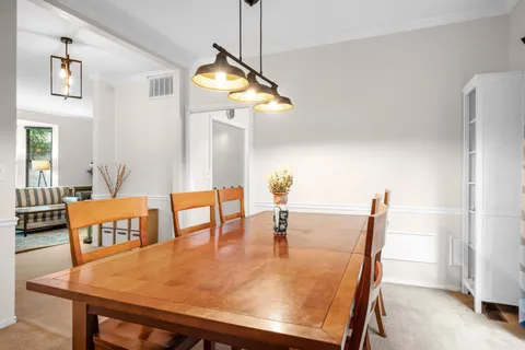 $799,000 | 4 Dickens Terrace, Davis, CA 95616