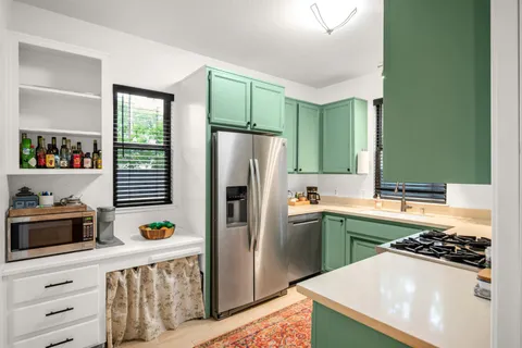 $799,000 | 4 Dickens Terrace, Davis, CA 95616