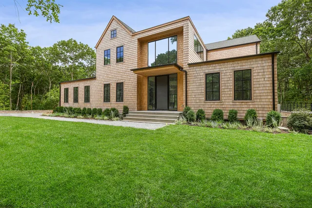 $120,000 | 6 Trails End Road, East Hampton, NY 11937