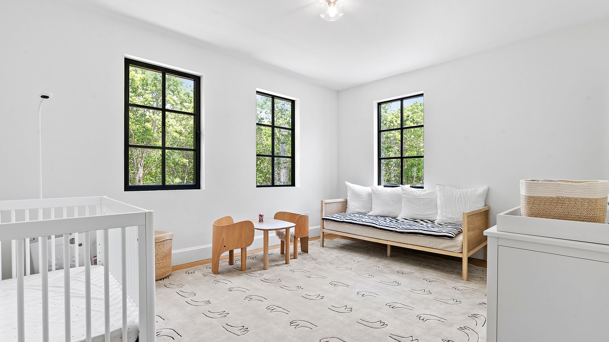 6 Trails End Road East Hampton, NY 11937 - Photo 16 of 28