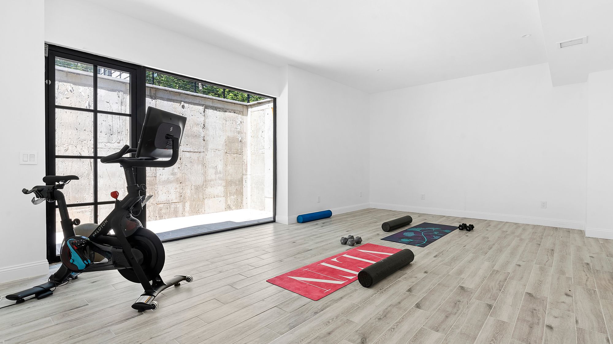 6 Trails End Road East Hampton, NY 11937 - Photo 23 of 28