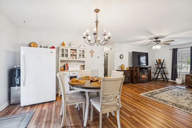 $350,000 | 183 Lockwood Hollow Road, Dover, TN 37058