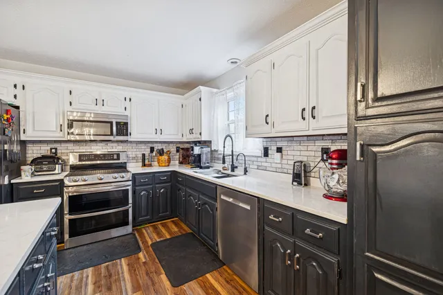 $350,000 | 183 Lockwood Hollow Road, Dover, TN 37058