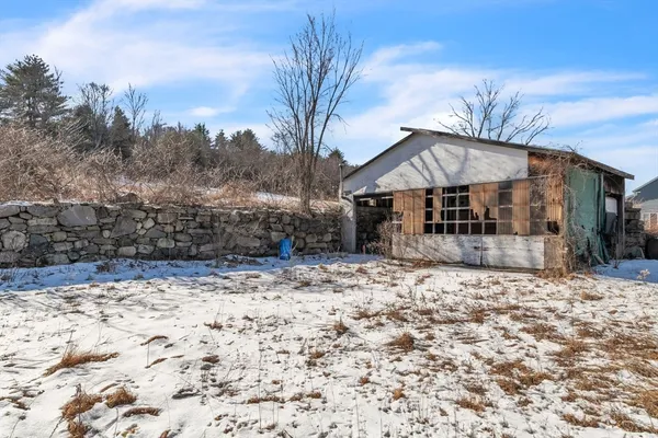 $189,900 | 113 Fenton Road, Monson, MA 01057