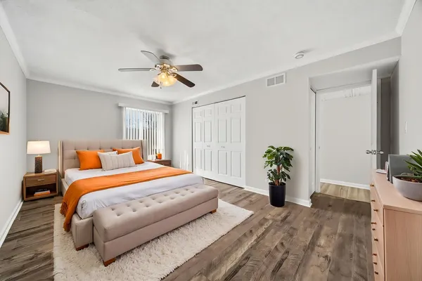 $2,400 | 15700 86th Avenue, Unit 104, Orland Park, IL 60462