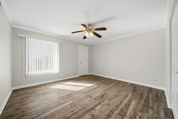 $2,400 | 15700 86th Avenue, Unit 104, Orland Park, IL 60462