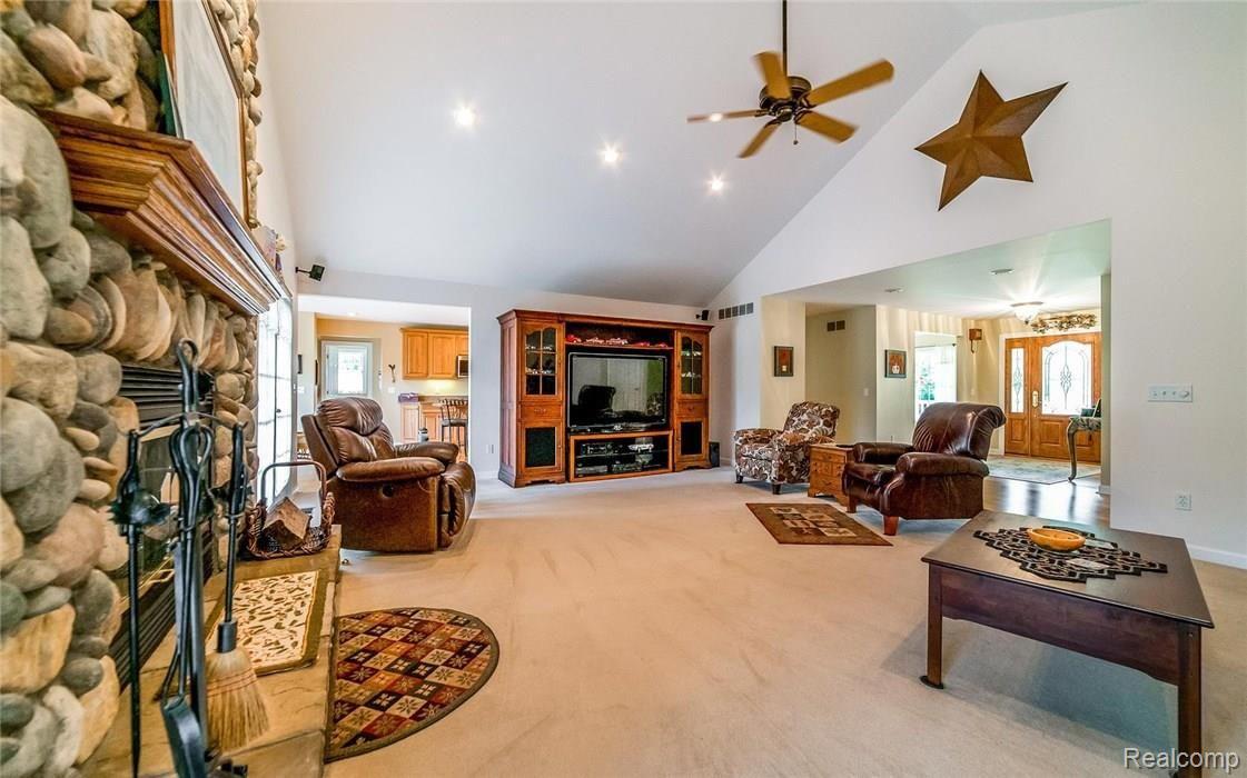 4964 Bullard Road Hartland, MI 48353 - Photo 20 of 40 20.jpg