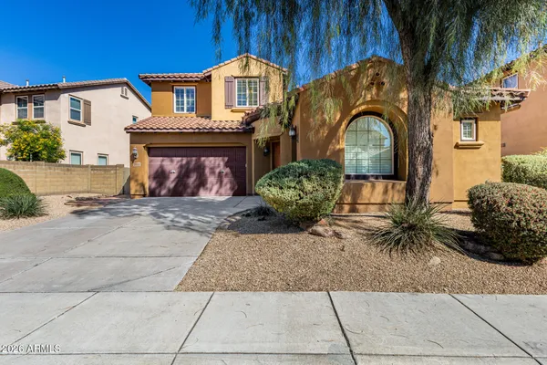 $1,400,000 | 21231 North 38th Place, Phoenix, AZ 85050