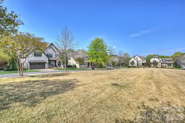 $1,900,000 | 2244 Rock Creek Drive, Charlotte, NC 28226