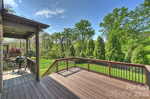 $1,900,000 | 2244 Rock Creek Drive, Charlotte, NC 28226