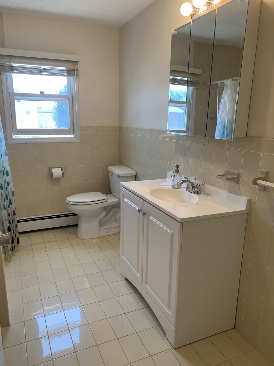 589 Riverside Avenue, Unit 1 Medford, MA 02155 - Photo 11 of 15 Gallery Image 11
