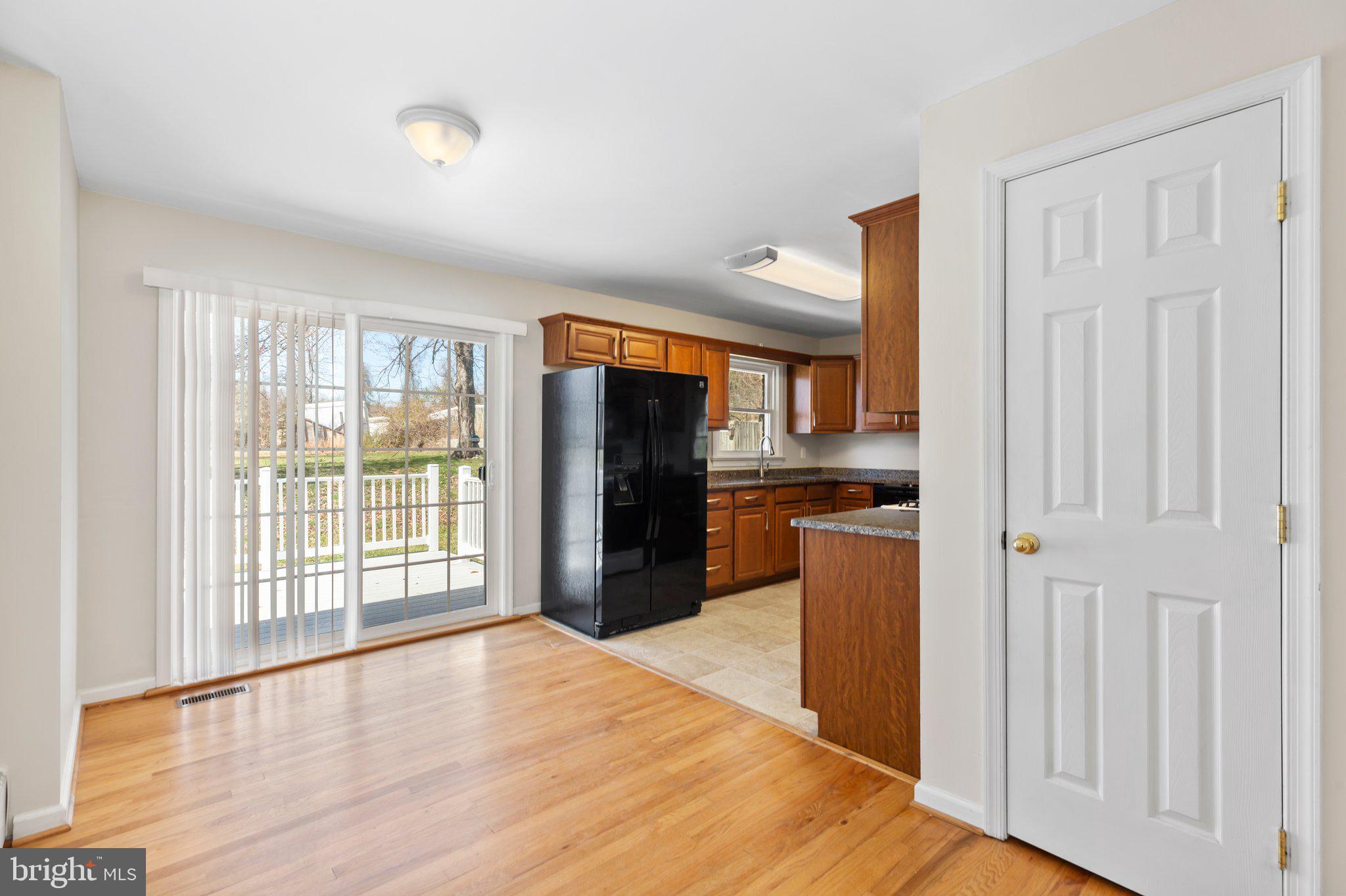 4139 Anderson Road Triangle, VA 22172 - Photo 25 of 37 Dining with lots of natural light