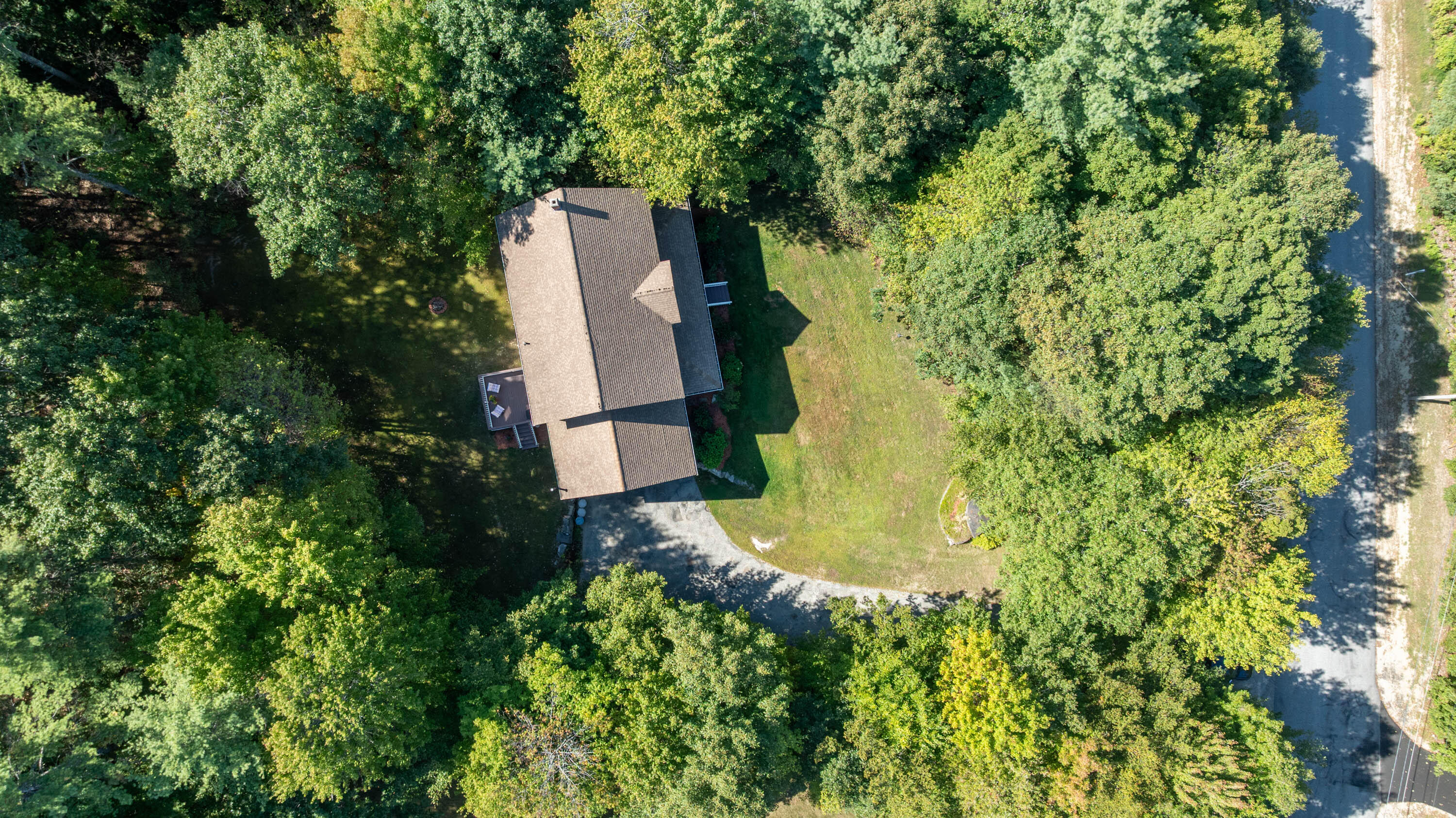 81 Madison Drive Naples, ME 04055 - Photo 37 of 43 pic-1
