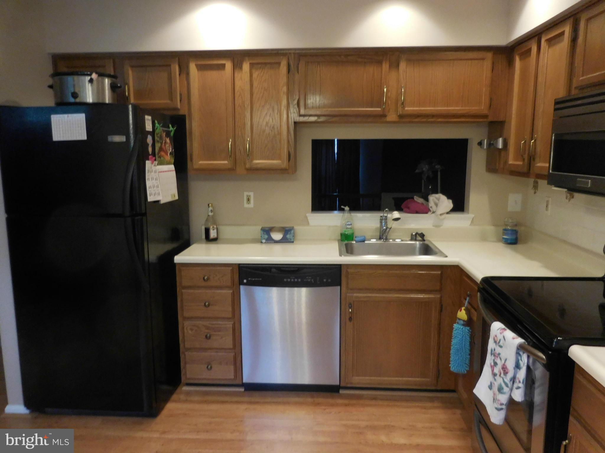 3743 Foxford Stream Road Baltimore, MD 21236 - Photo 3 of 30 Kitchen