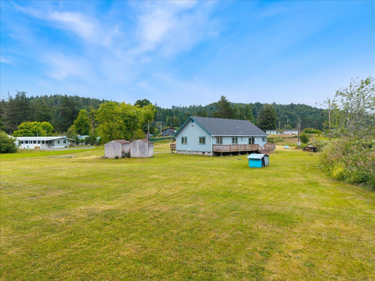 1196 Freshwater Road Eureka, CA 95503 - Photo 29 of 34 a houses view with a ocean view