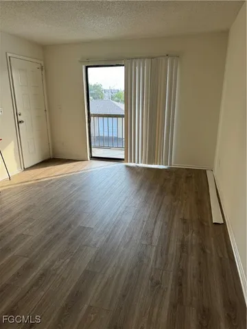 $1,200 | 5321 Summerlin Road, Unit 2111, Fort Myers, FL 33919