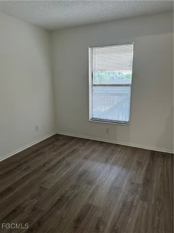 $1,200 | 5321 Summerlin Road, Unit 2111, Fort Myers, FL 33919