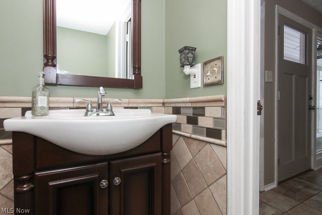 789 Bacon Road Painesville, OH 44077 - Photo 15 of 31 Gallery Image 15