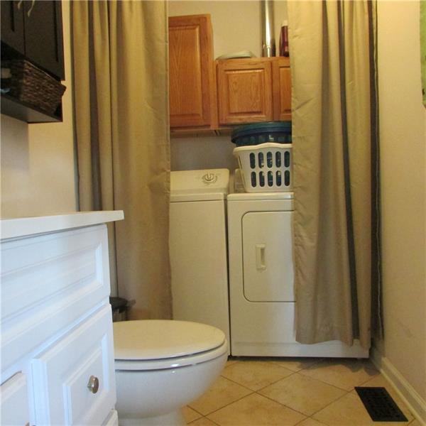 940 5 Pines Road North Huntingdon, PA 15642 - Photo 11 of 23 Gallery Image 11