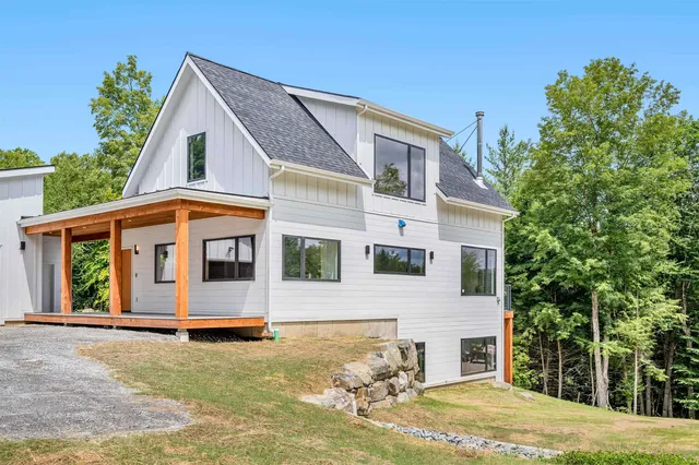 $975,000 | 39 Hilltop Lane, Unit LOT 2, Morristown, VT 05661