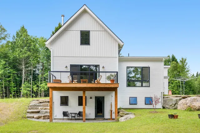 $975,000 | 39 Hilltop Lane, Unit LOT 2, Morristown, VT 05661