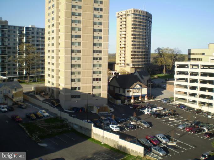 205 East Joppa Road, Unit 801 Towson, MD 21286 - Photo 9 of 16 View 1
