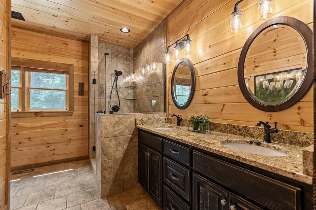 347 Aska Frst Trail Blue Ridge, GA 30513 - Photo 21 of 42 Gallery Image 21