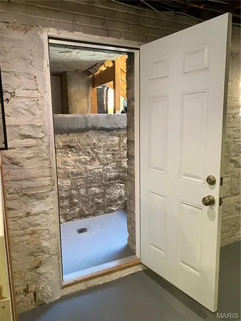 $437,000 | 7354 Balson Avenue, University City, MO 63130