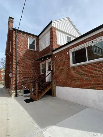 $437,000 | 7354 Balson Avenue, University City, MO 63130