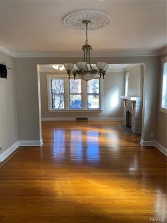 $437,000 | 7354 Balson Avenue, University City, MO 63130